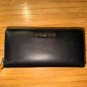 Michael Kors Black Leather Key & Card Holder